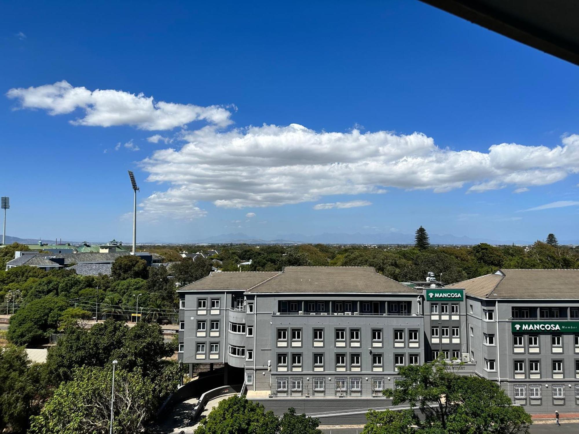 קייפטאון Newlands Peak Apartments מראה חיצוני תמונה